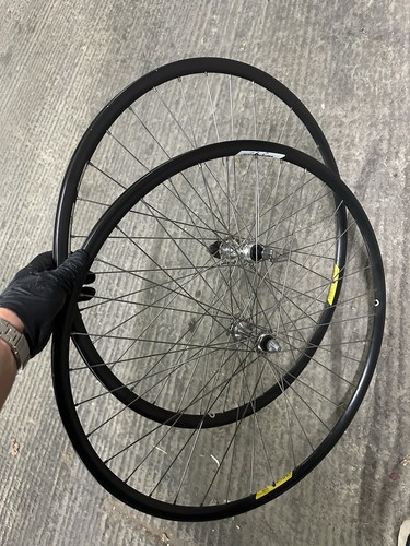 Shimano 600 clincher - shimano,