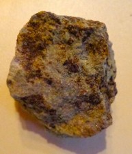 Buntsandstein  pigmentiert Trias Solingfolge (T236)  Schau mal durch !