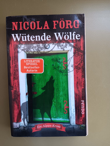 Wütende wölfe nicola förg - @,
