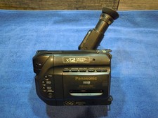 Panasonic NV-S5E VHS -C Camcorder Palmcorder - 12 Digital Zoom - Dachbodenfund!