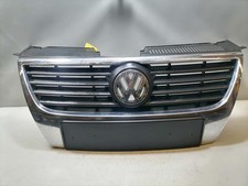 VW Passat 3C original Kühlergrill Bj.2010 