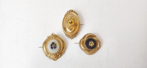 Broschen 1880 - 3, um