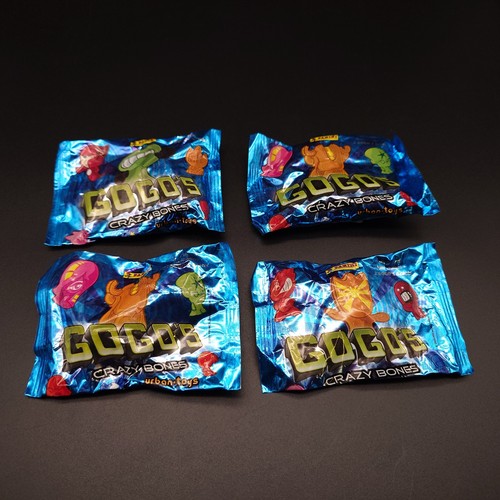 Lot sealed packs gogo s - of,