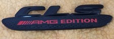 Mercedes AMG Kotflügelabzeichen Schriftzug Rot Metall