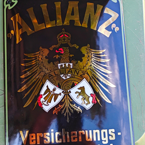 Allianz