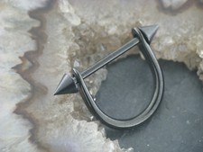 Piercing Nippel Schild STEIGBÜGEL Schwarz Black Intim Brustpiercing Bruststab