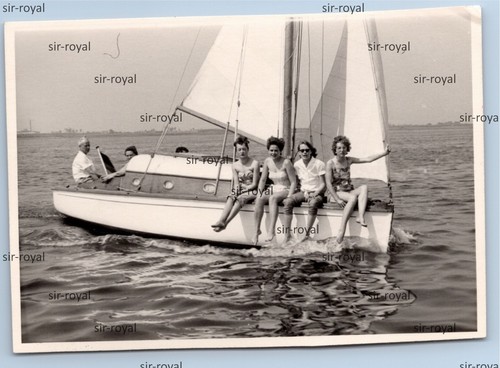 Hübsche frauen auf segelboot - hübsche,