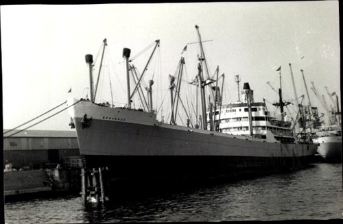 Foto frachtschiff hafen - hafen,