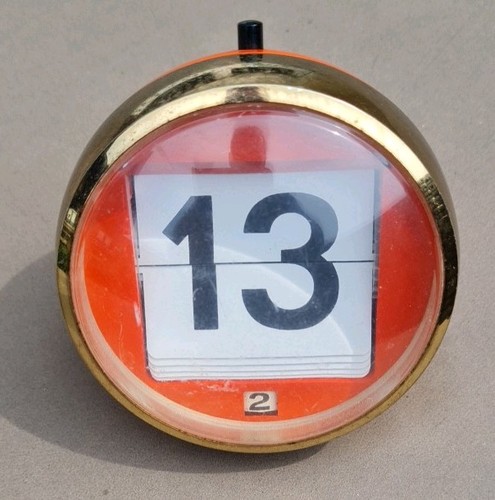 Alte antike tisch - kalender, ca
