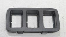 SUZUKI Swift 3 MZ EZ (05-08) Einbau Rahmen Blende Schalter #48520-B317