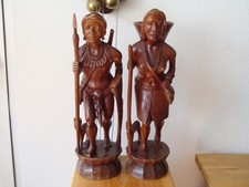 Paar Amazonische Figuren