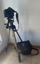 Nikon D D5000 12.3 MP SLR-Digitalkamera - Schwarz (Kit m/ AF-S DX 18-55mm...