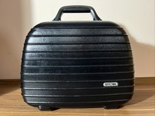 Rimowa Salsa DeLuxe beauty