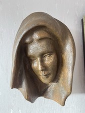 Wunderschöne Holzfigur