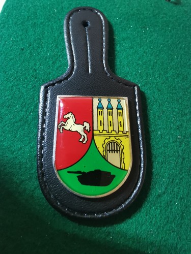Brustanhänger