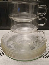 3 Tee Glastassen und 8 Glas