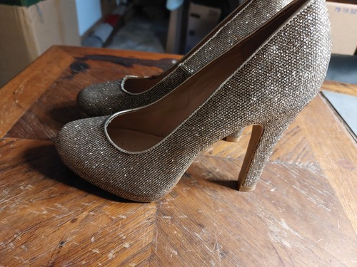 Graceland pumps - graceland,