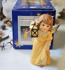 Engel mit Laterne gelb