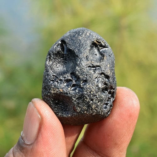 Tibetischer tektit meteorit - tektit,