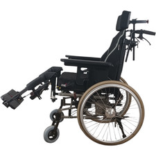 Pflegerollstuhl Netti III HD