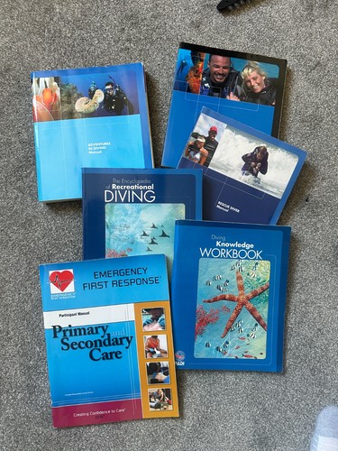 Various padi diving books - 5,