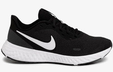 BQ3204-002 Nike Revolution 5