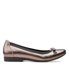 Clarks Un Darcey Bow D Fit