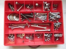 Rundkopf-Schlossschrauben mit Vierkantansatz, diverse Größen