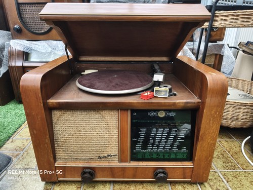 Antikes röhrenradio loewe - röhrenradio,,