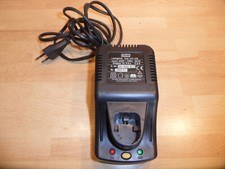 Akku Ladestation Ladegerät ALPHA TOOLS Typ LG 12A   12V - 2,5A für Akkuschrauber