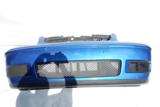 Original Frontstoßstange Stoßstange vorne mit Gitter VW POLO 6N2 6N0807221H