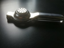 Zitronenpresse  Saftpresse