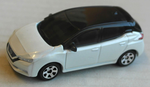 Matchbox 2018 nissan leaf - matchbox,