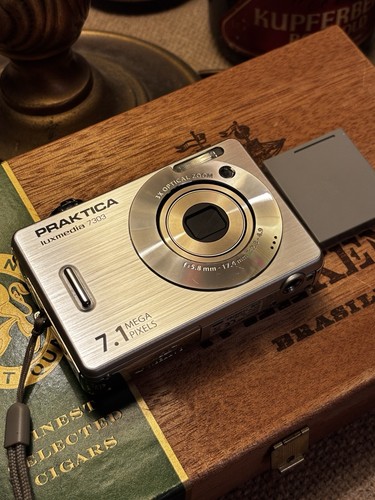 Praktica luxmedia 7303 - praktica,