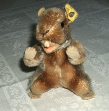 Steiff Biber mit Knopf und gelber Fahne aus den 50er Jahren - 10 cm