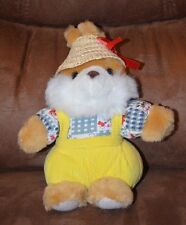 Kuscheltier Hase mit Hut und Hose, ca. 21 cm groß