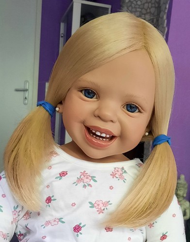 Traumhafte künstlerpuppe - traumhafte,