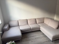 Ausziehbare Schlafcouch in