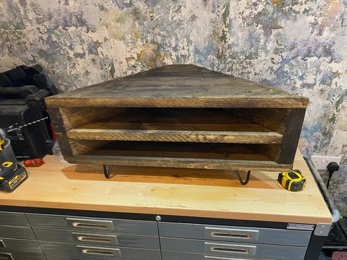 Eck-TV-Ständer/TV-Schrank