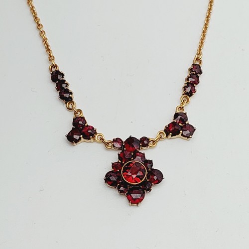 Antikes collier mit - collier,
