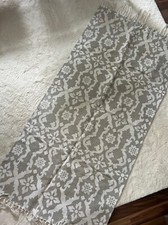 H&M Home Ornament Teppich Grau