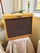 Fender Blues Jnr IV lackierter