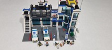 LEGO City "Polizeistation"