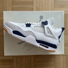 Nike SB x Air Jordan 4