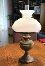 Alte dekorative Petrolium