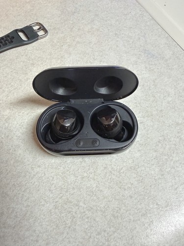 Samsung galaxy buds with - samsung, buds+