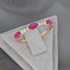 Wert 1050 € Brillant Rubin