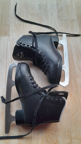Jackson 453 schwarze