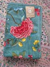 NEU Pip Studio Good Evening