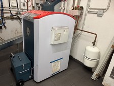 Pelletskessel Solvis Lino 10 KW LI-102-GS, Pelletssilo , Tragegestell, Gewebe-